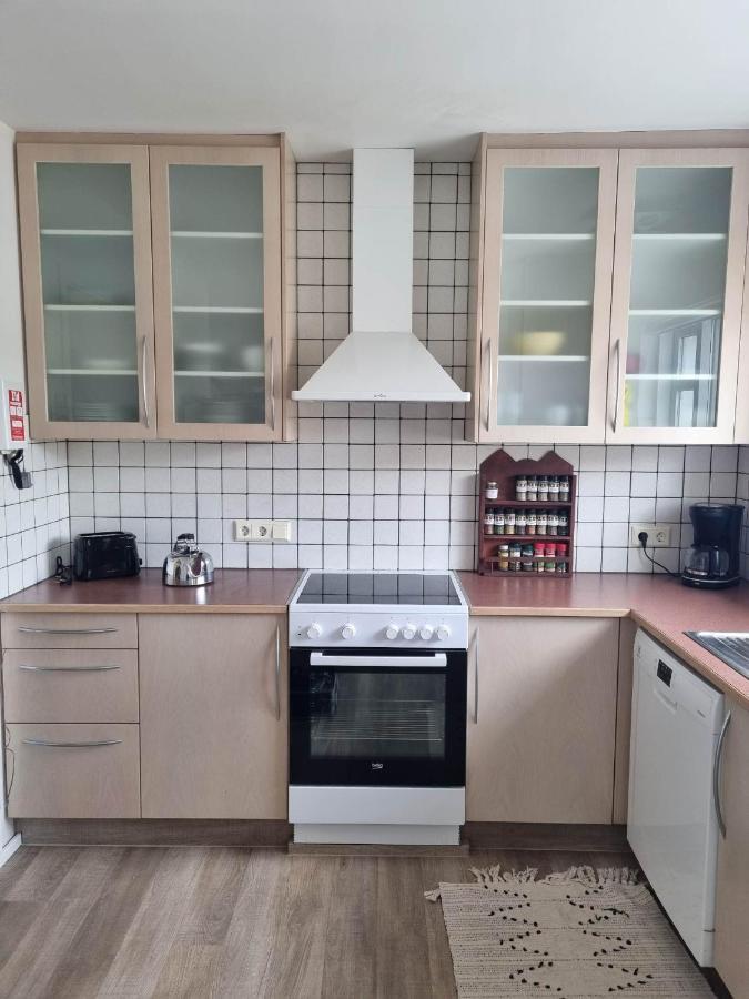 Guesthouse Maddy Húsavík Eksteriør billede